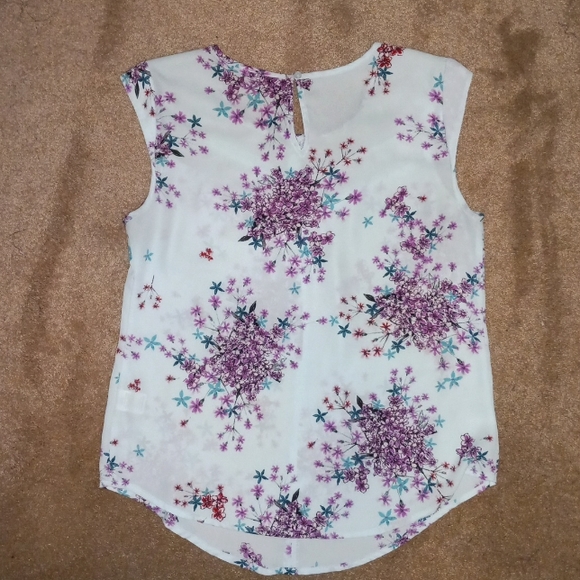 Blouse - Picture 2 of 2